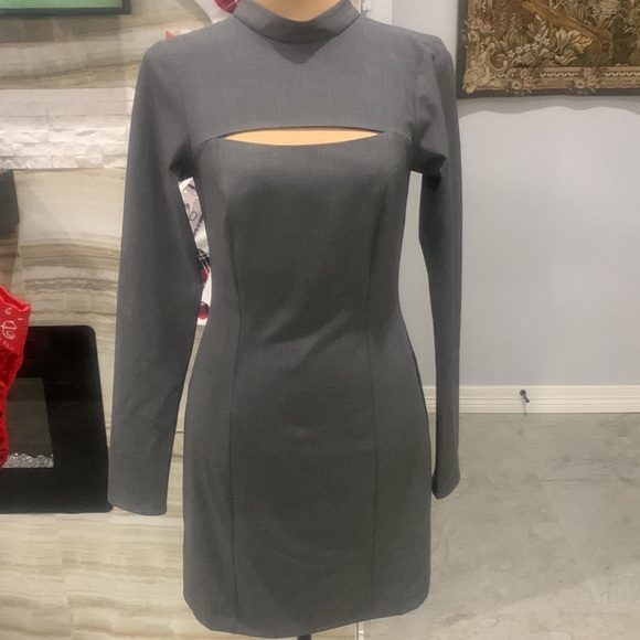 NWT‎ Zara Gray Cut Out Houndstooth Dress. Size S - Picture 3 of 10